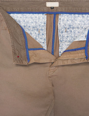 Mario-Russo-Chino-Short-detail-3